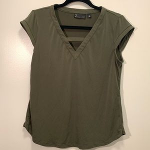 V neck green top